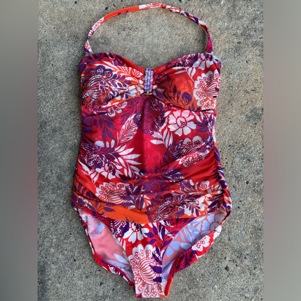 NWT! Jaclyn Smith bathing suit